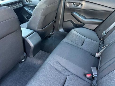 Used 2023 Honda Accord EX image 13