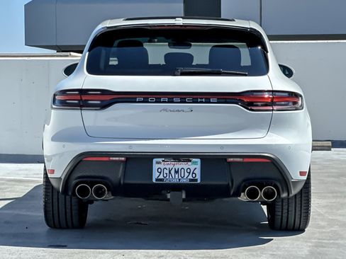 Used 2023 Porsche Macan S AWD/4WD image 7