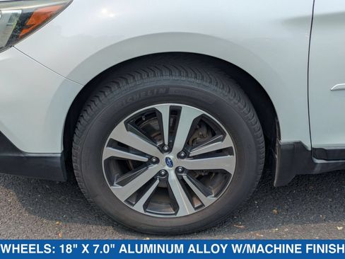 Used 2018 Subaru Outback 2.5i Limited AWD/4WD image 11