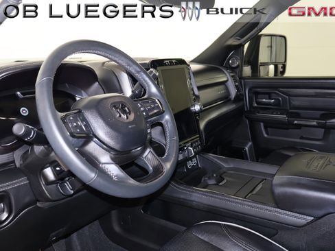 Used 2024 RAM 2500 Limited image 13