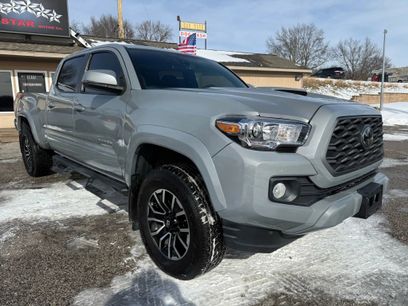 Used 2021 Toyota Tacoma TRD Sport w/ Technology Package
