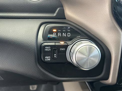 Used 2023 RAM 2500 Laramie AWD/4WD image 9