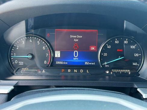 Used 2022 Ford Explorer XLT w/ Equipment Group 202A image 41