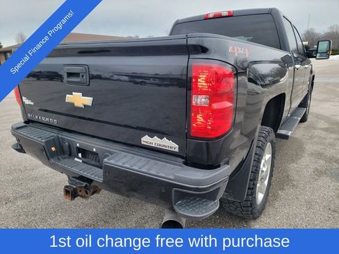 Used 2019 Chevrolet Silverado 2500 High Country w/ Duramax Plus Package image 6