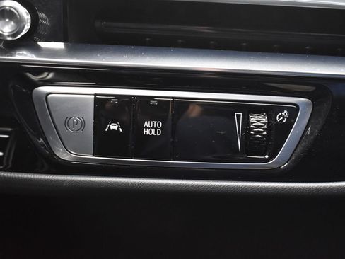 Certified 2024 Cadillac Lyriq Luxury AWD/4WD image 17