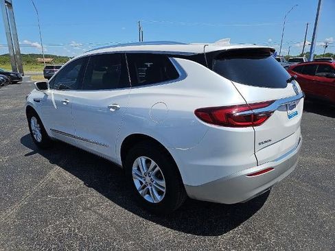 Used 2018 Buick Enclave Premium FWD image 4