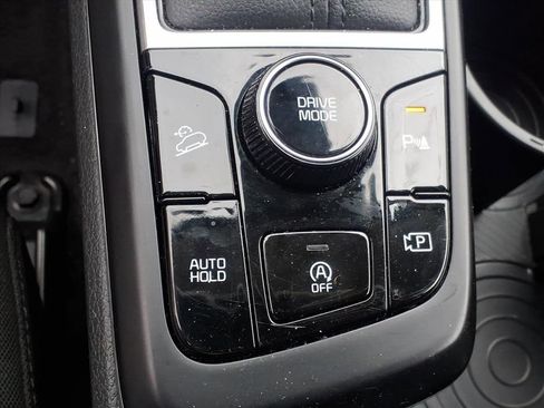 Used 2024 Kia Sportage LX image 20