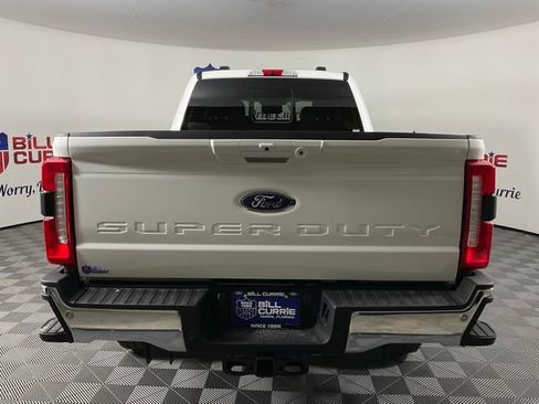 New 2025 Ford F250 Lariat w/ Lariat Ultimate Package image 4