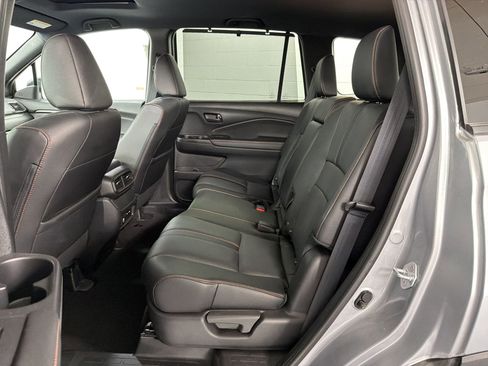 Certified 2024 Honda Passport TrailSport image 15