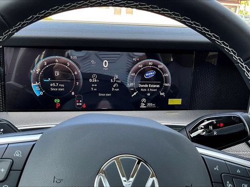 Used 2026 Volkswagen Tiguan S FWD image 9