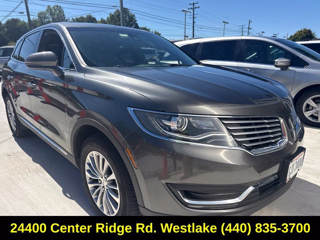 Used 2017 Lincoln MKX Select w/ Select Plus Package AWD/4WD image 6