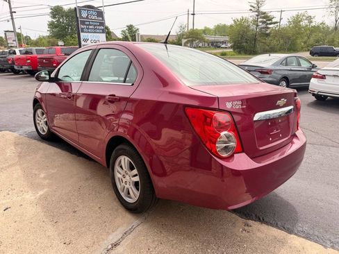 Used 2014 Chevrolet Sonic LT w/ LT Promotional Package FWD image 5