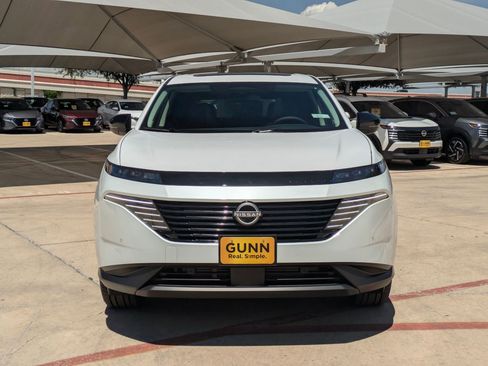 New 2025 Nissan Murano SL image 8