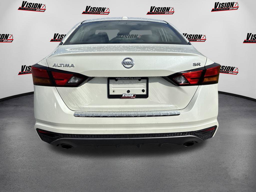 Used 2019 Nissan Altima 2.5 SR FWD image 6