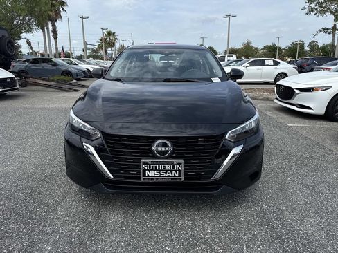 Certified 2024 Nissan Sentra SV FWD image 9