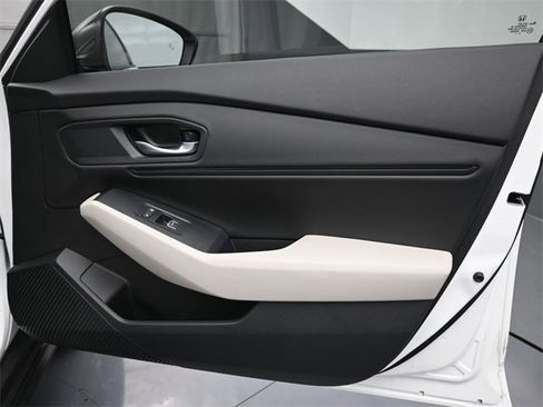 New 2025 Honda Accord SE image 20