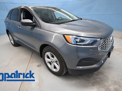 Used 2024 Ford Edge SE