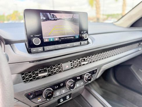 Used 2025 Honda Accord SE image 22