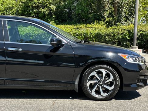 Used 2016 Honda Accord EX-L image 34