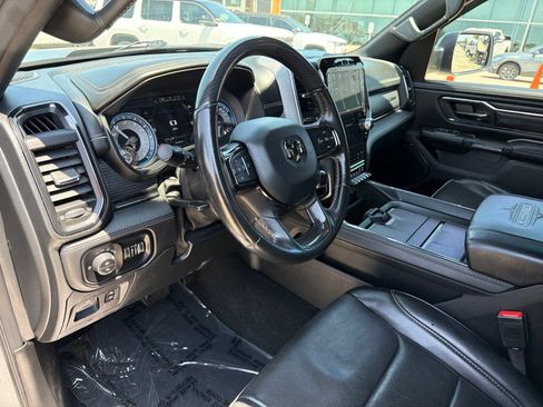 Used 2022 RAM 1500 Limited AWD/4WD image 10