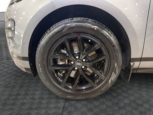 Used 2024 Land Rover Range Rover Evoque Dynamic SE image 14