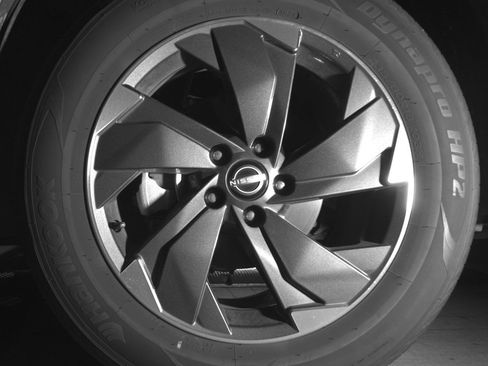 Used 2025 Nissan Rogue SV image 12