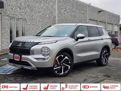 Used 2023 Mitsubishi Outlander SE