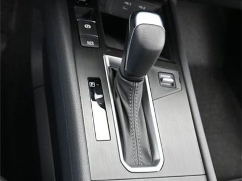 New 2026 Nissan Kicks SV image 23