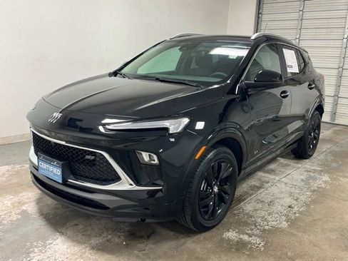 Used 2025 Buick Encore GX Sport Touring w/ Advanced Technology Package image 10