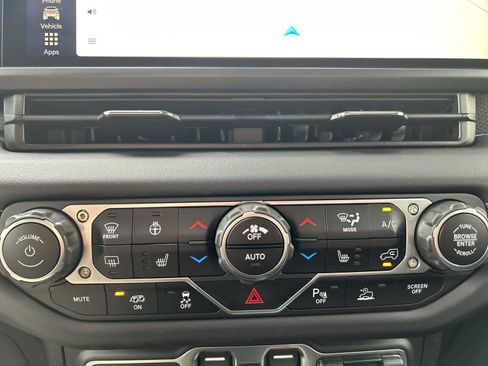 New 2024 Jeep Wrangler Unlimited Rubicon 392 image 17