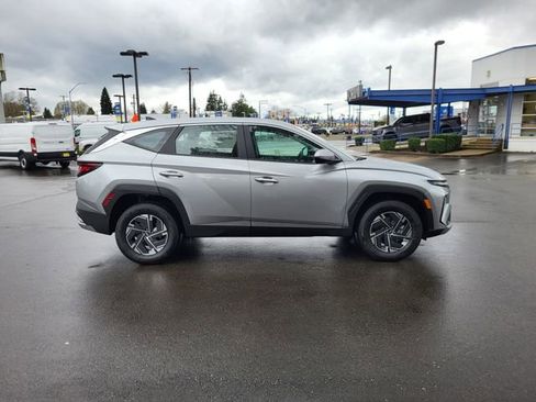 New 2026 Hyundai Tucson Blue SE AWD/4WD image 7