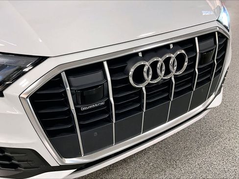 Used 2023 Audi Q7 2.0T Premium Plus w/ Premium Plus Package image 31