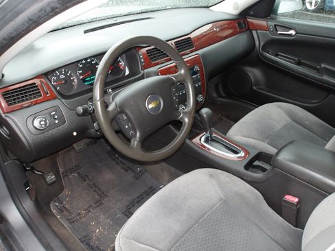 Used 2006 Chevrolet Impala LT image 9