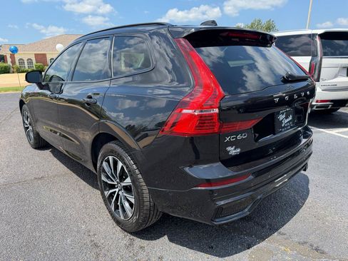 Used 2024 Volvo XC60 B5 Plus AWD/4WD image 7