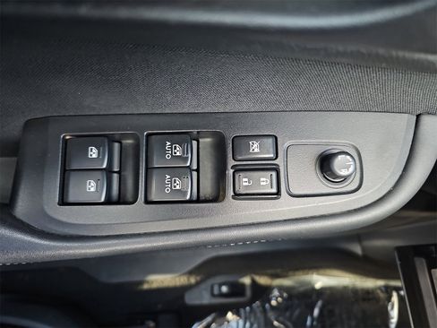 Used 2017 Subaru Outback 2.5i Premium image 29