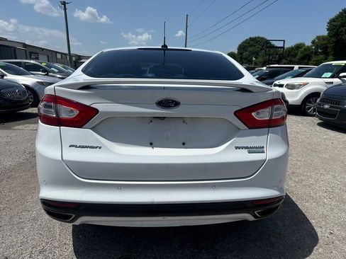 Used 2016 Ford Fusion Titanium FWD image 5