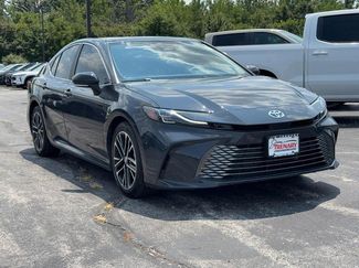 Used 2025 Toyota Camry XLE FWD video 2
