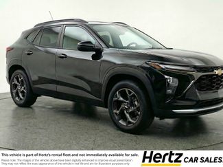 Used 2025 Chevrolet Trax LT video 1