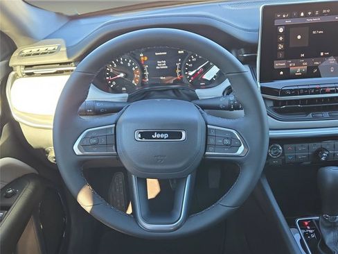 New 2026 Jeep Compass Limited AWD/4WD image 44