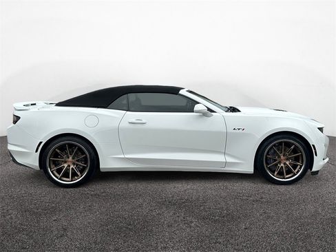 Used 2022 Chevrolet Camaro LT w/ RS Package image 6