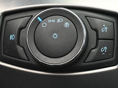 Used 2020 Ford Mustang Premium image 23