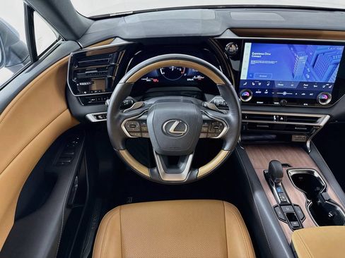 Certified 2025 Lexus RX 350 Premium w/ Accessory Package (Z1) FWD image 23