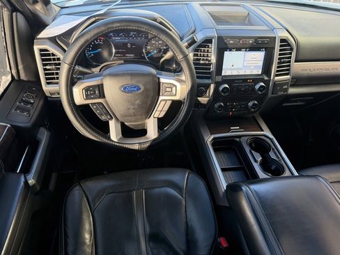 Used 2017 Ford F250 Platinum w/ Platinum Ultimate Package image 9