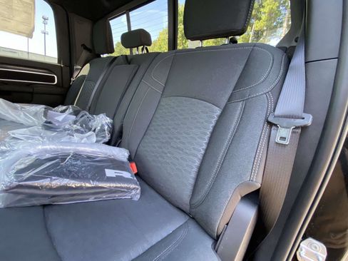 Used 2025 RAM 3500 Big Horn image 16