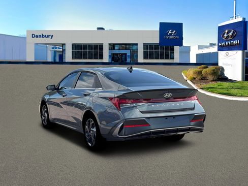 New 2026 Hyundai Elantra SEL Sport Premium FWD image 5