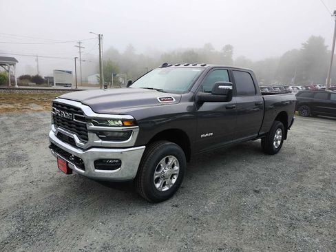 New 2025 RAM 3500 Big Horn image 1