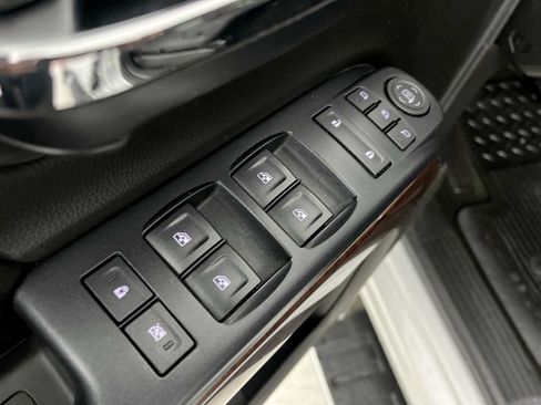 Used 2016 GMC Sierra 1500 SLT w/ SLT Premium Package AWD/4WD image 21