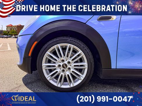 Used 2016 MINI Cooper 4-Door Hardtop FWD image 32