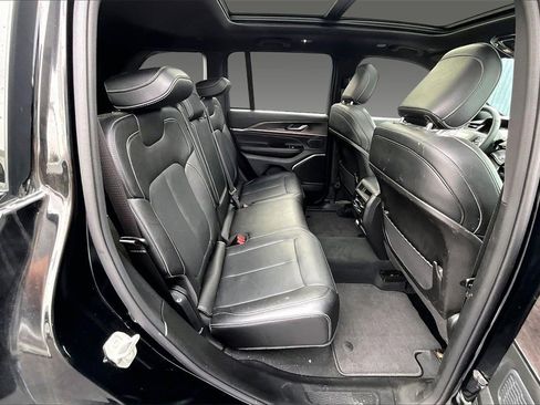 Used 2023 Jeep Grand Cherokee Overland w/ MOPAR Finishing Package image 16