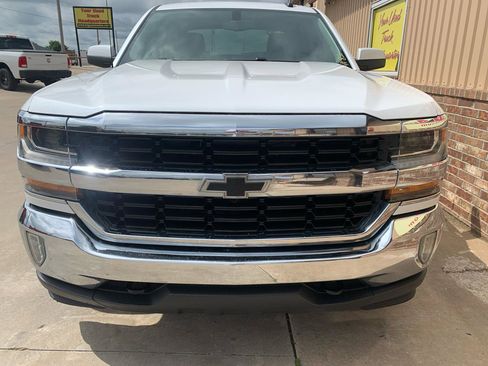Used 2017 Chevrolet Silverado 1500 LT w/ All Star Edition AWD/4WD image 7